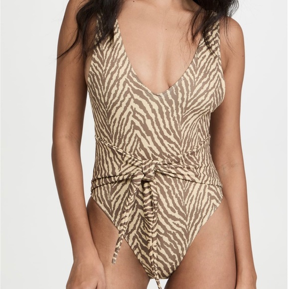 NWT Charlie holiday Effie one piece print swimsuit - Picture 1 of 8